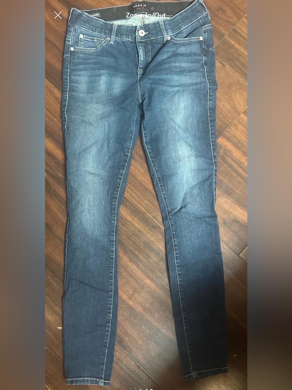 torrid Slim Stretch Skinny Jeans in Faded Blue Denim size 12 TALL